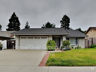 Building Photo - 3910 Coronado Cir