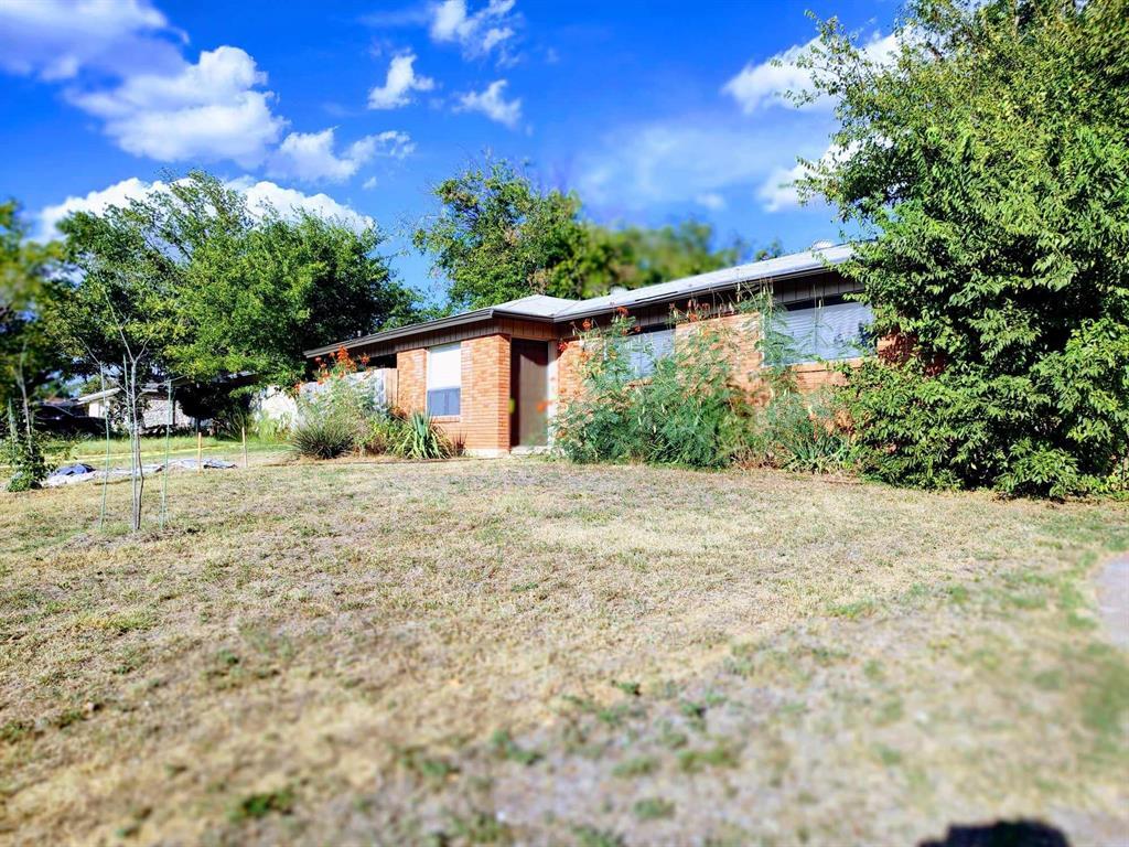 Foto principal - 7001 Miranda Dr