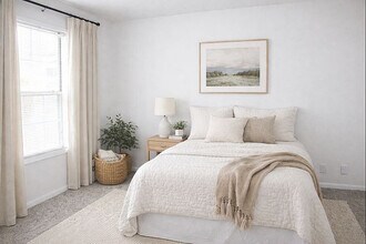 Building Photo - Wood Springs