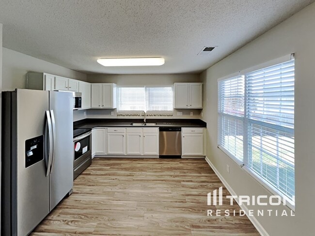 Building Photo - 314 Stone Meadow Dr