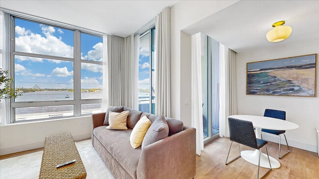 Foto del edificio - 777 N Ocean Dr