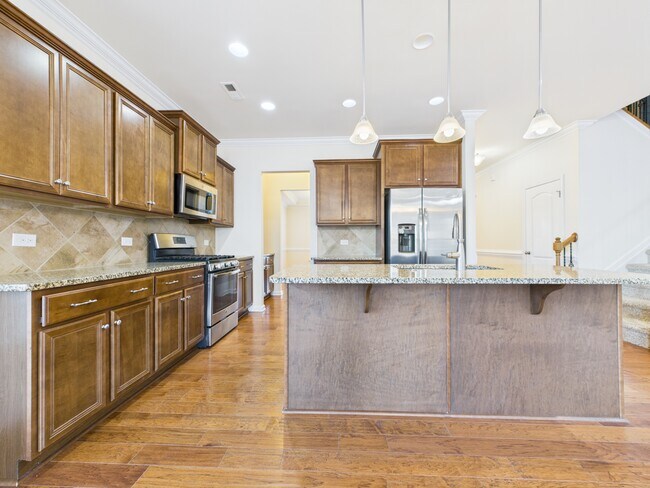 Foto del edificio - 1249 Reflection Ave NW