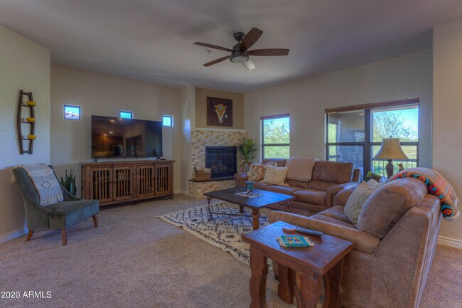 Foto del edificio - 21320 N 56th St