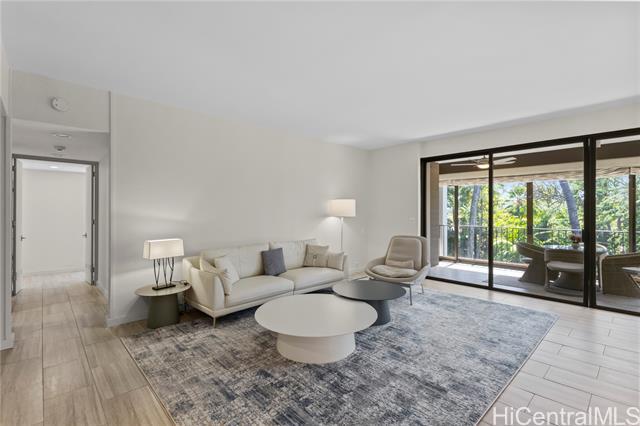 Foto del edificio - 4999 Kahala Ave