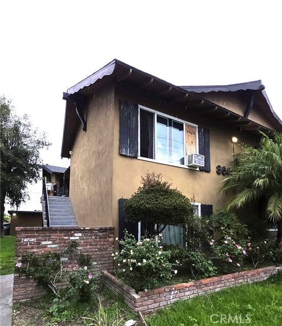 Building Photo - 8641 Cerritos Ave