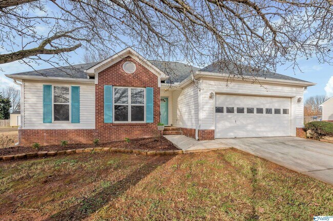 Building Photo - 212 Falcon Ridge Dr
