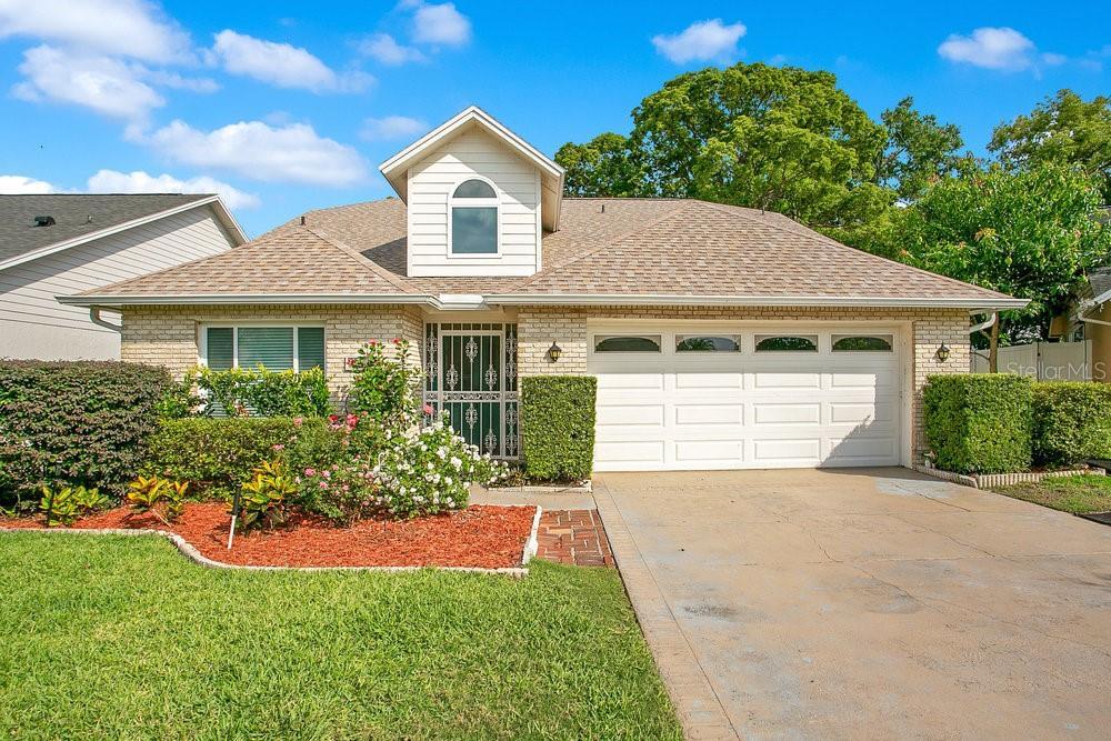 Foto principal - 3411 Windy Wood Dr