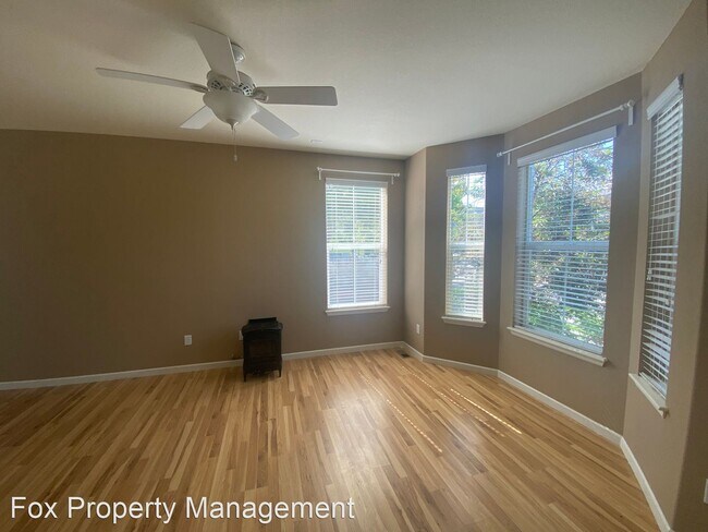 Building Photo - 3 br, 3.5 bath House - 340 Riverton Road