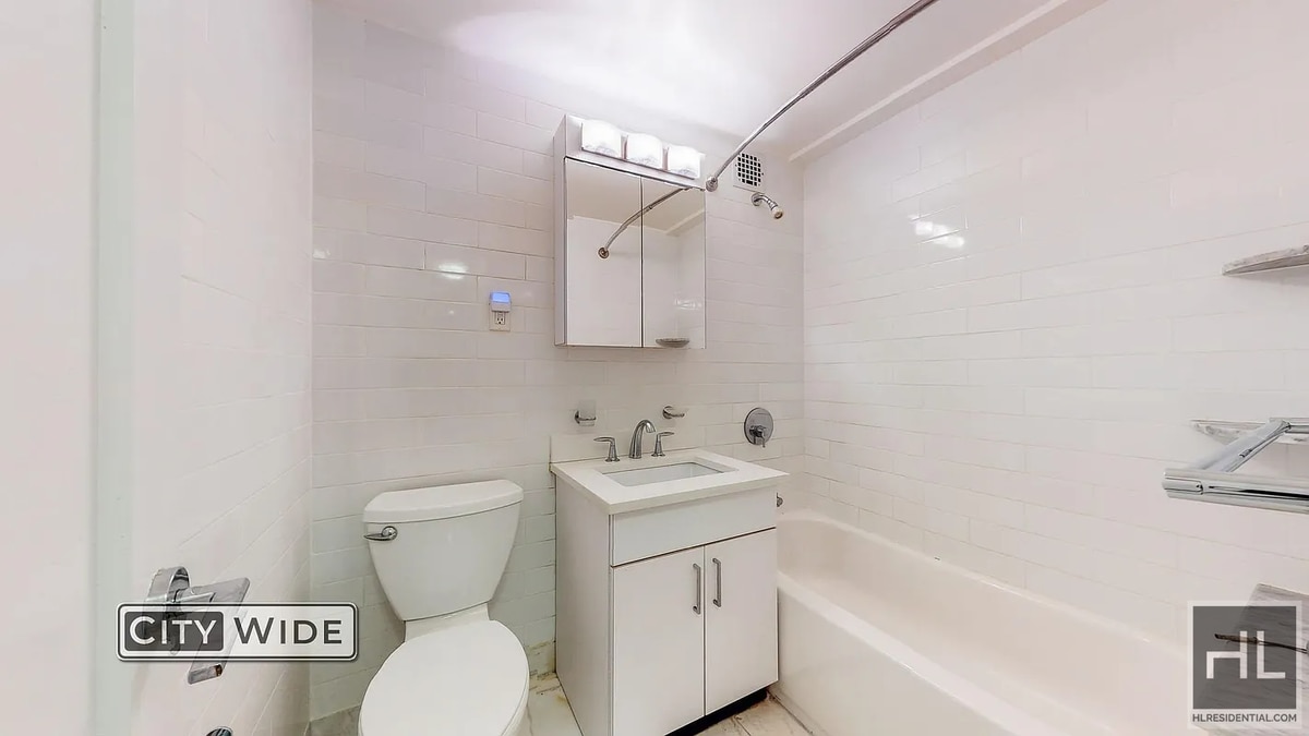 Building Photo - EAST 69 STREET