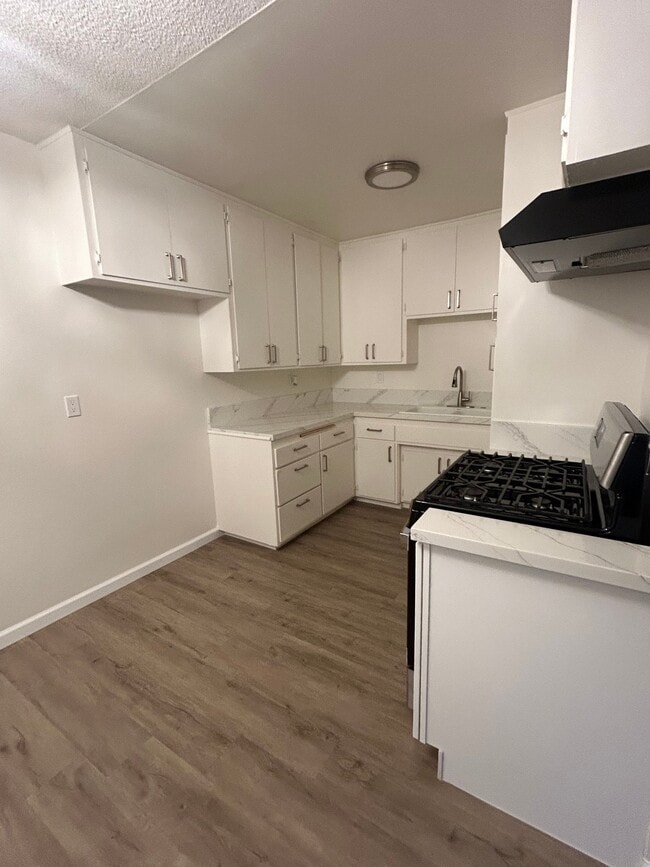 Foto del edificio - 1164 W Duarte Rd