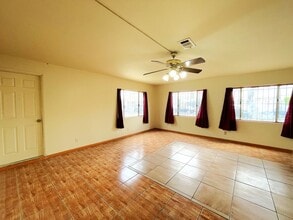 Building Photo - 1349 Walnut Ave