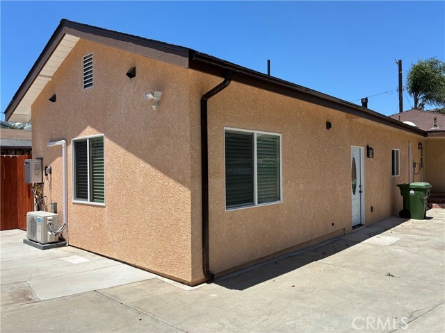 Building Photo - 1634 W 214th St