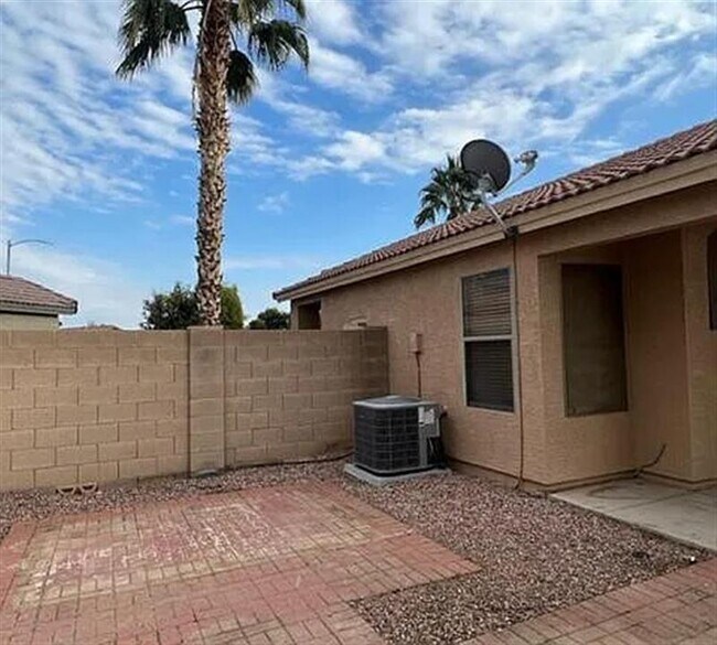 Foto del edificio - 13354 W Mauna Loa Ln