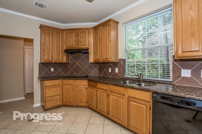Building Photo - 3931 Echo Mountain Dr