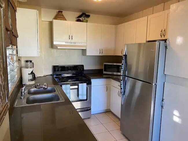 Foto del edificio - 98-1325-1325 Akaaka St