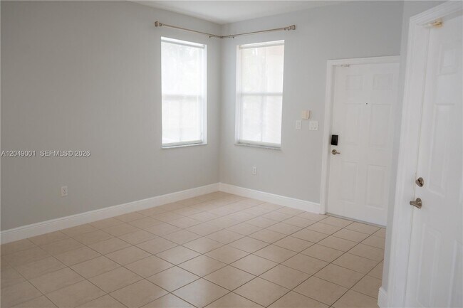 Building Photo - 12164 SW 124th Ct