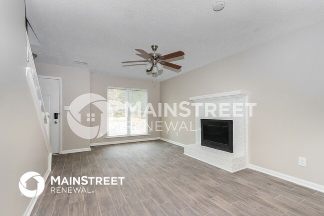 Building Photo - 8947 Gardener Dr