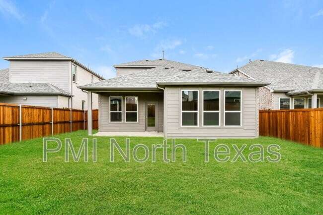 Foto del edificio - 3106 Cordelia Dr