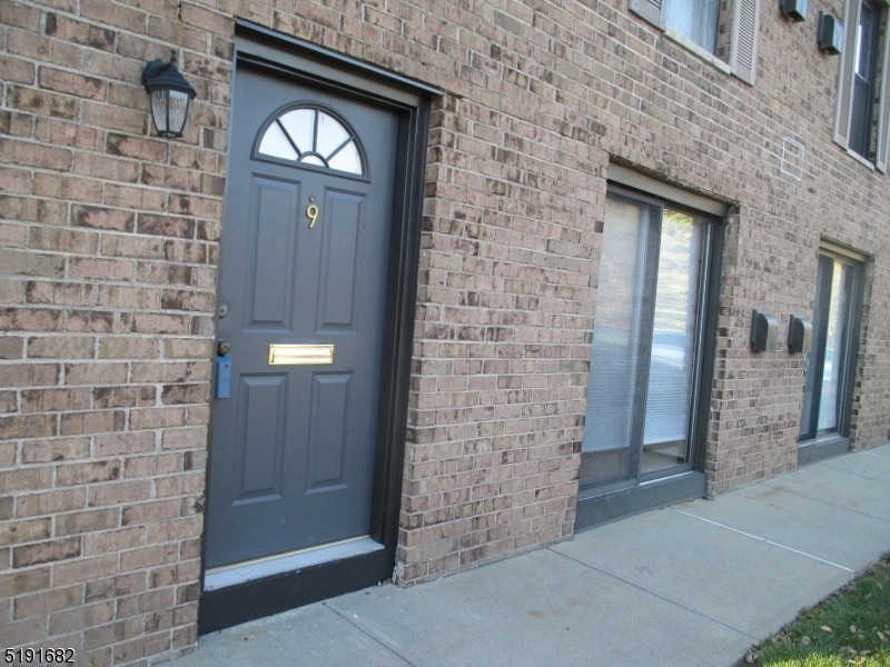 181 Long Hill Rd Unit 9, Little Falls, NJ 07424 Condo for Rent in