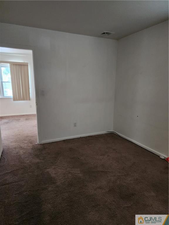 730 Bound Brook Rd, Dunellen, NJ 08812 Room for Rent in Dunellen, NJ