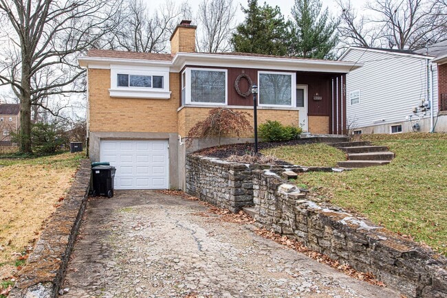 WESTWOOD-2 BEDROOM 1.5 BATH RANCH W/ UPDATES - WESTWOOD-2 BEDROOM 1.5 BATH RANCH W/ UPDATES House