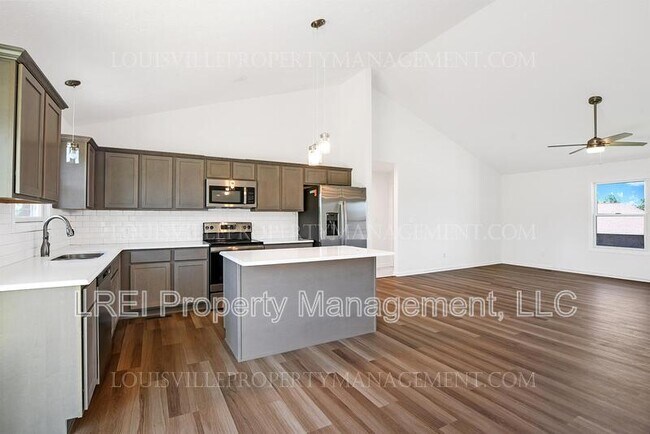 Building Photo - 806 Abbeywood Road