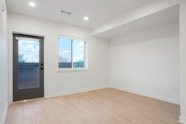 Building Photo - 2727 29th St