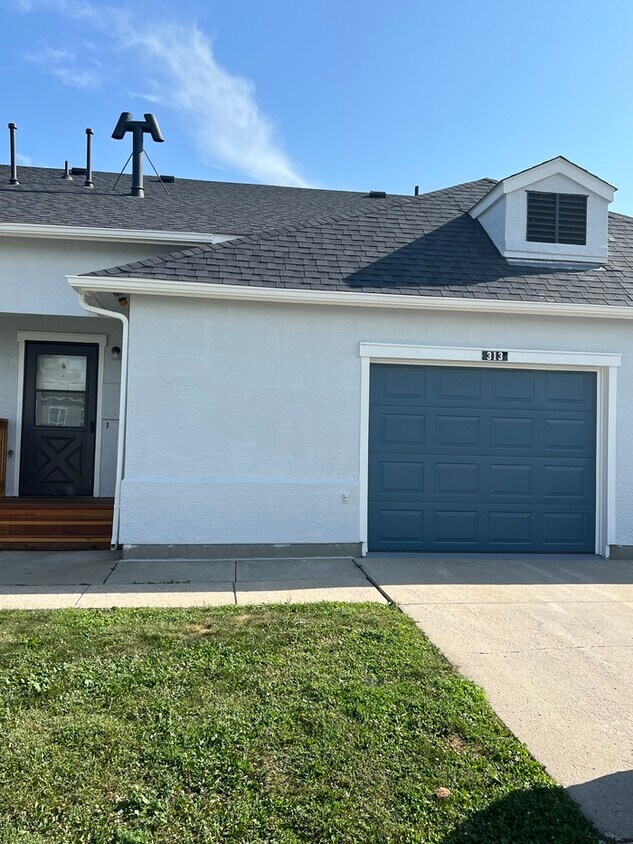 313 Mickelson Ct, Box Elder, SD 57719 House Rental in Box Elder, SD
