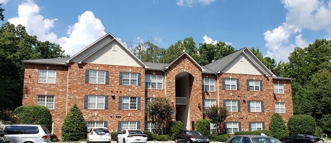 Building Photo - 5238 Hilltop Rd