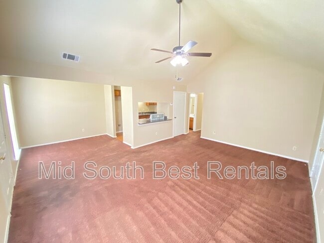 Building Photo - 2229 Birken Dr