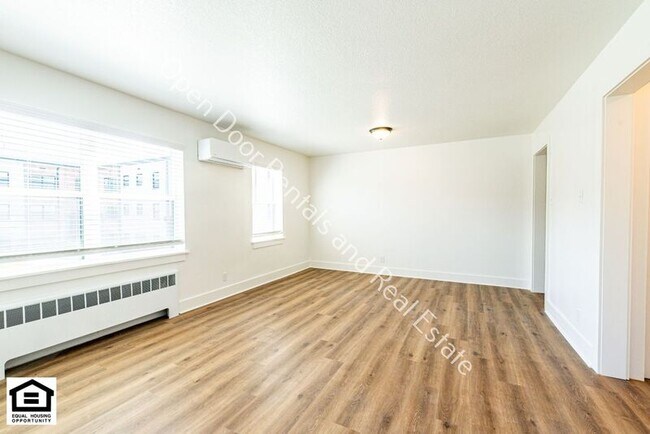 Building Photo - 1823 Griswold Dr