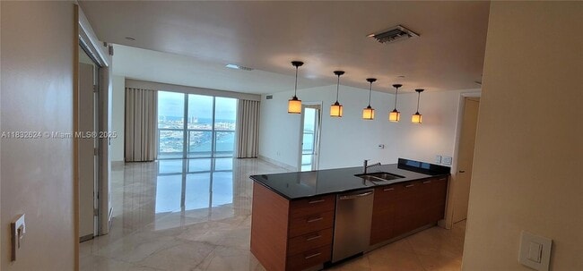 Building Photo - 50 Biscayne Blvd