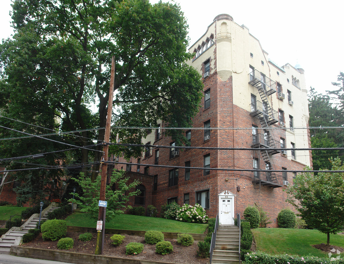 Street View - Hartsdale Towers