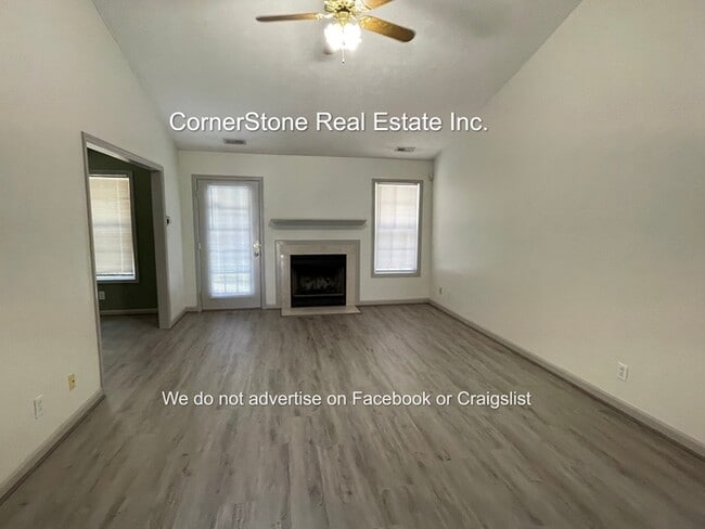 Building Photo - 203 Longleaf Pines Dr