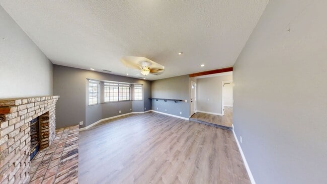 Building Photo - Charming 3 bed 2 bath Home in Yucaipa, Ca.