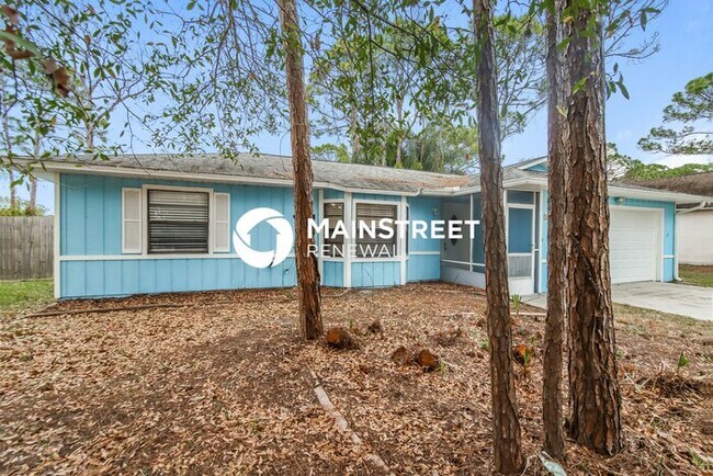 Foto del edificio - 3 Bedroom Pet-Friendly Home in PALM BAY, FL with Main Street Renewal