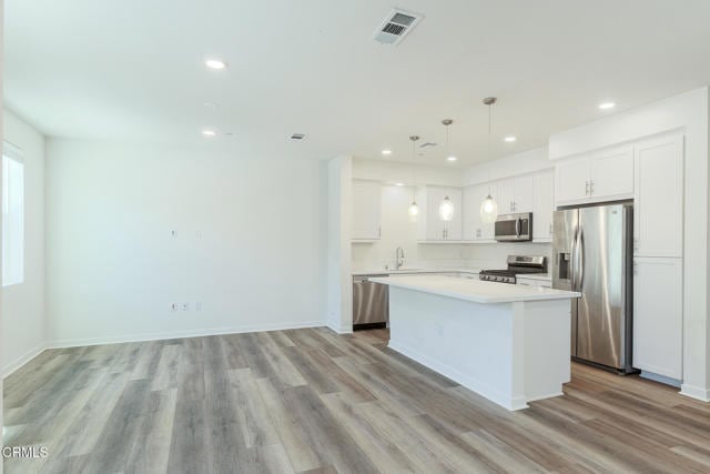 Building Photo - 611 Winchester Dr