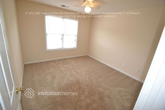 Foto del edificio - 4827 Baker Plantation Dr