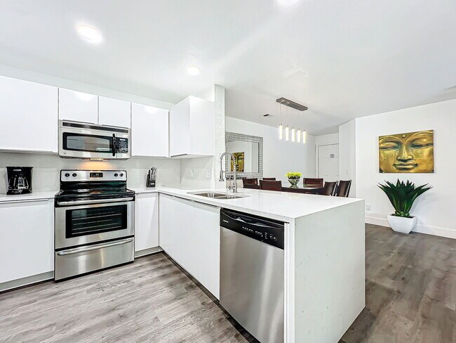 Foto del edificio - Seurat Street, Orlando, FL 32819 - 4 BR 2 BA condo