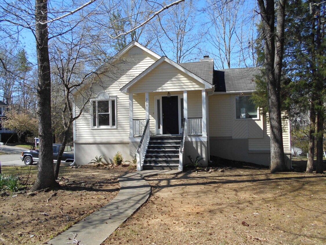 Primary Photo - 128 Spring Blossom Ln