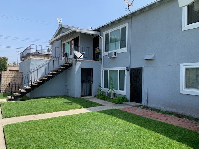 Building Photo - 5150 Revere St