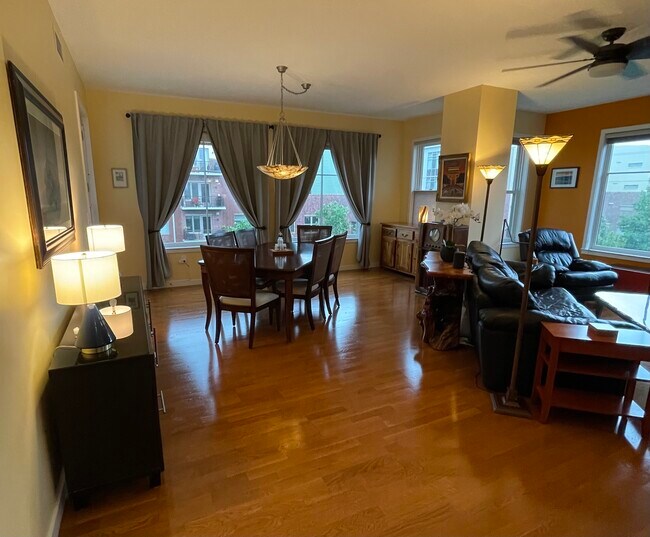 Dining Room - 3701 Arapahoe Ave