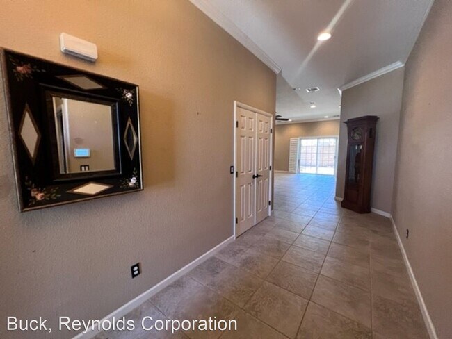 Foto del edificio - 3 br, 2 bath House - 840 Riverfront Dr.