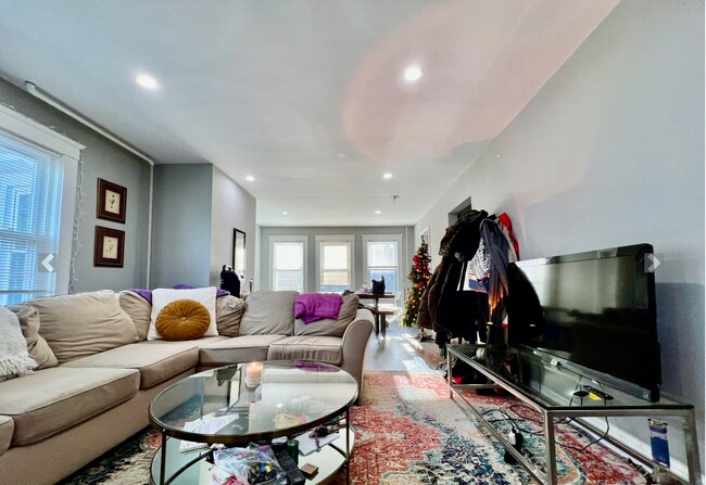 Foto del edificio - 159 Hillside St