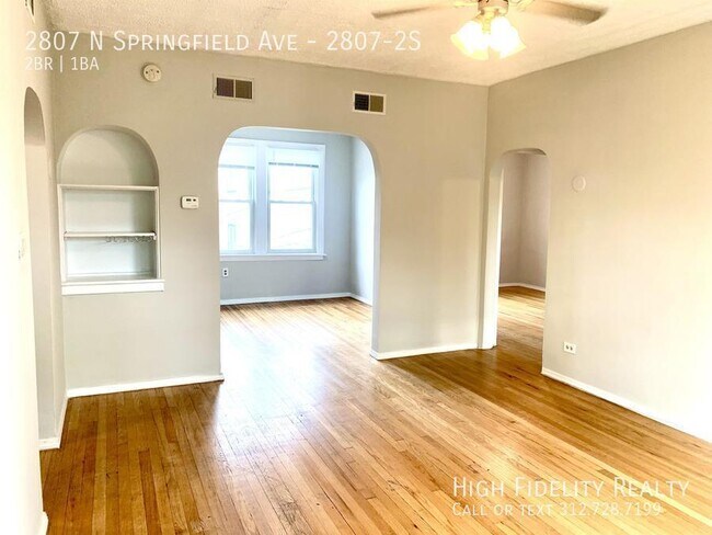 Foto del edificio - 2807 N Springfield Ave