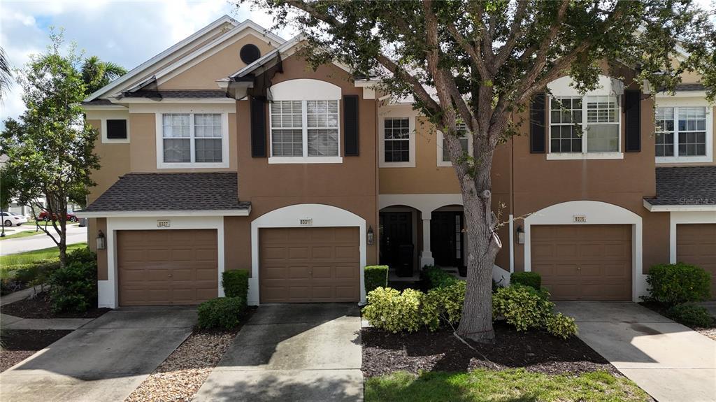 Foto principal - 8331 72nd St E