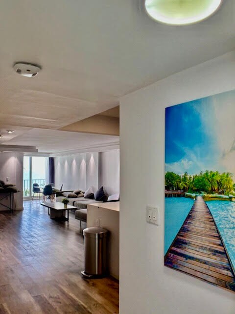 Foto del edificio - 6450 Collins Ave