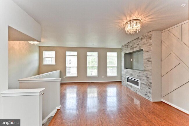 Building Photo - 8315 Gibbs Way