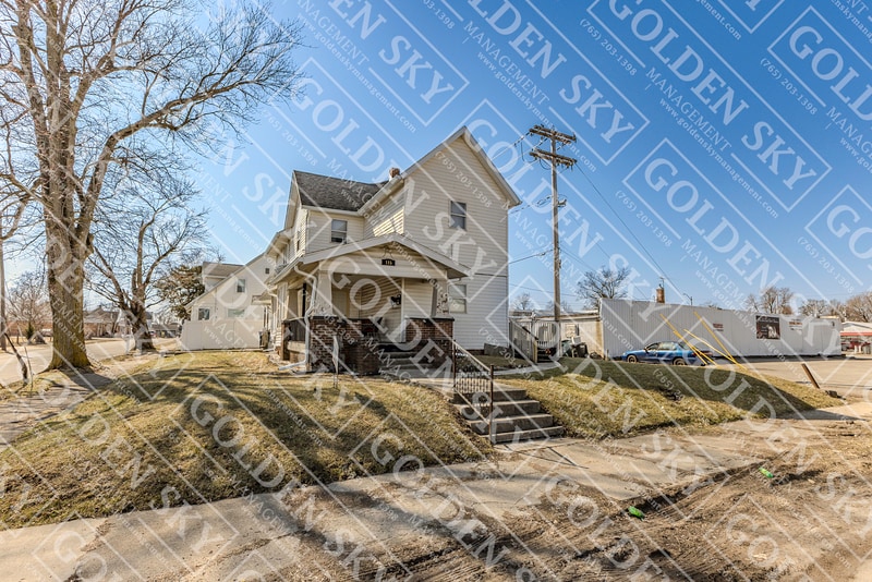 Primary Photo - 115 E Willard St