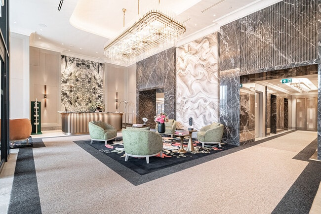 Photo du bâtiment - 259 The Kingsway